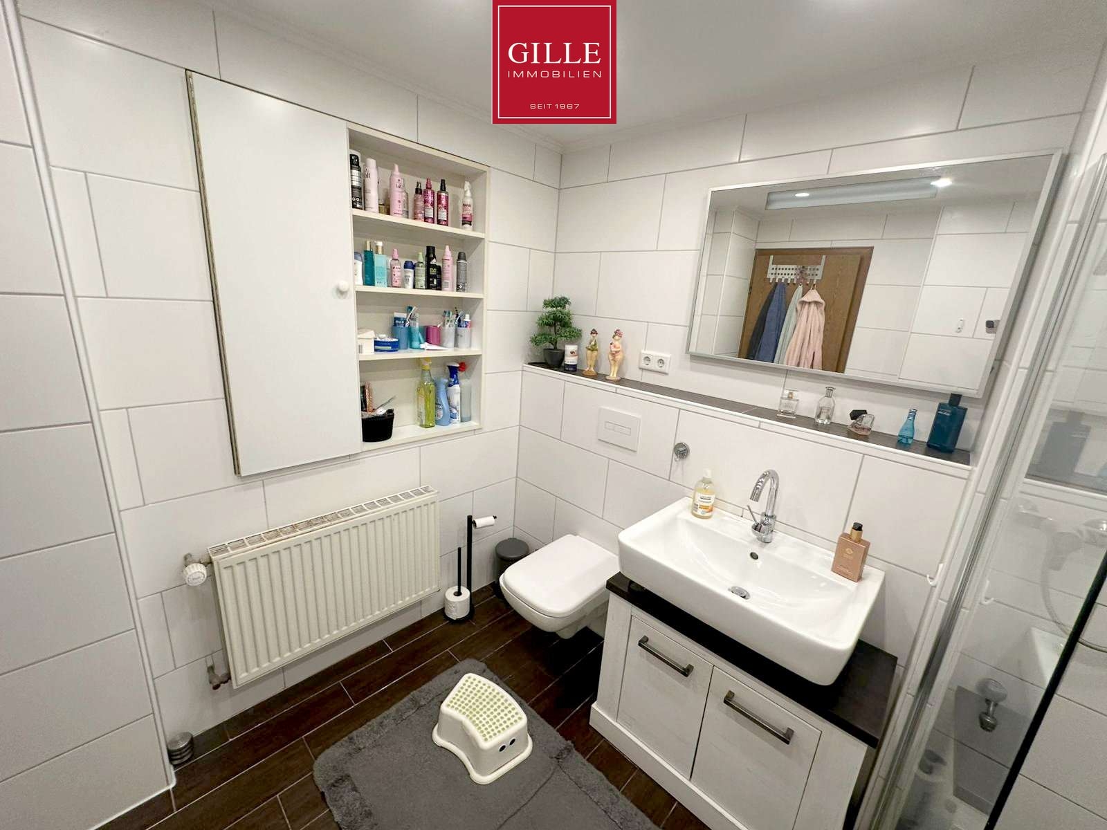 Ansicht 9 von: Neuss-Reuschenberg: Attraktives Reiheneckhaus mit Garage und traumhaften Grundstück nach WEG geteilt